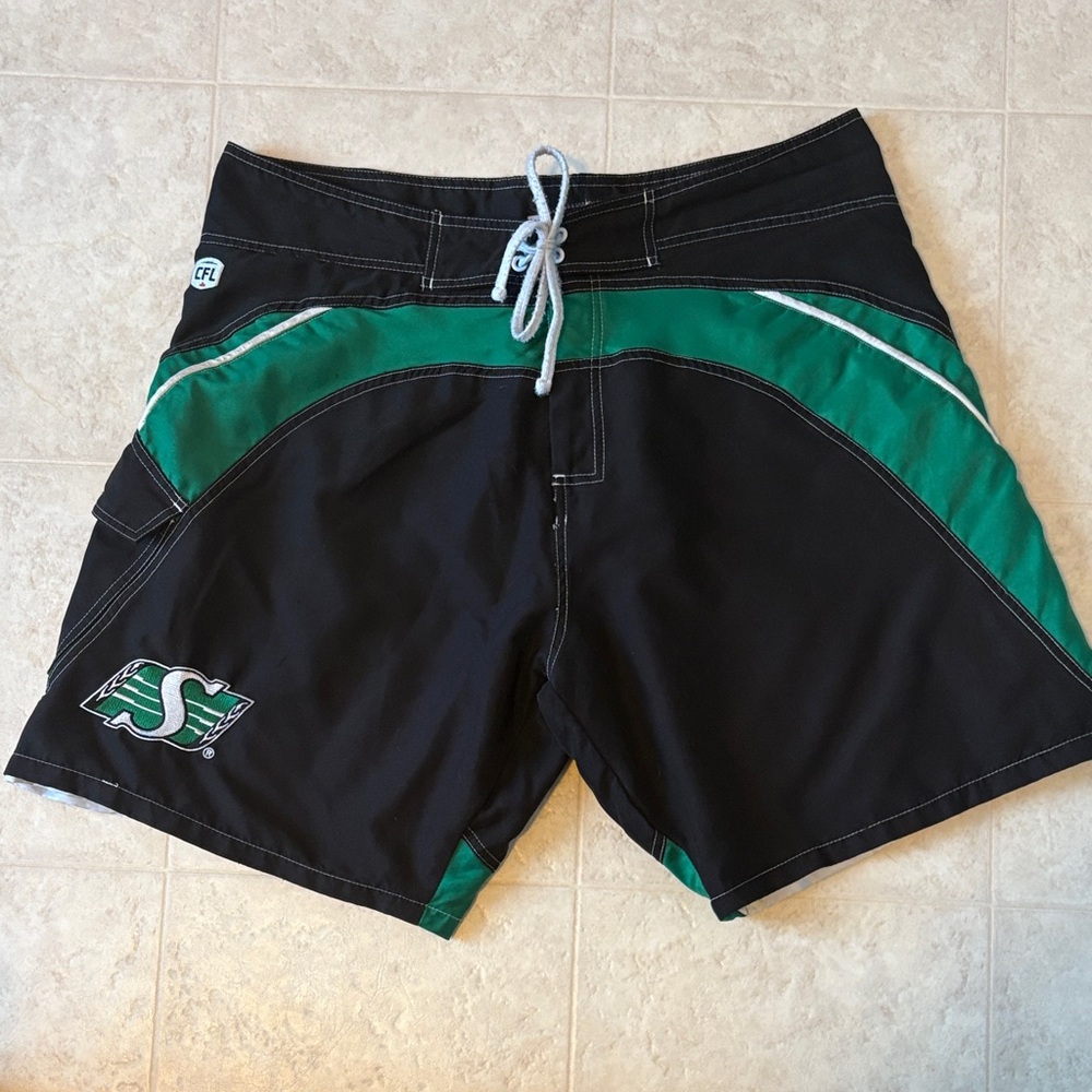 Saskatchewan RoughriderBlack and Green Men's Board Shorts